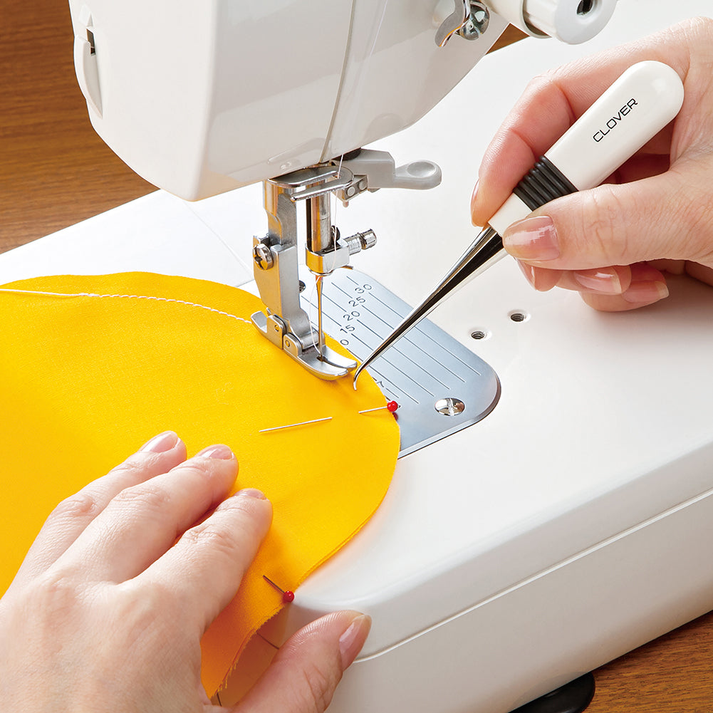 Clover Curved Tailor's Awl - Joann Fabrics