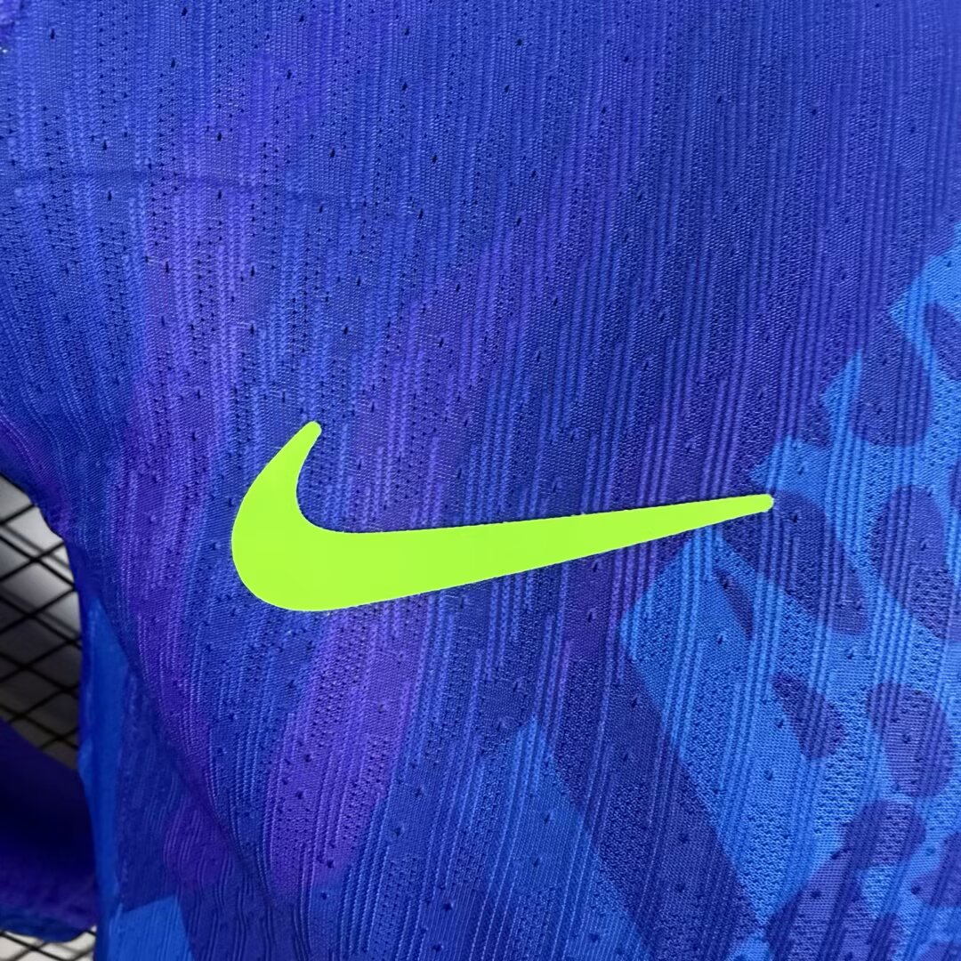 2025/2026 Long sleeves Player Version Brazil Away Football Jersey 1:1 Thai quality