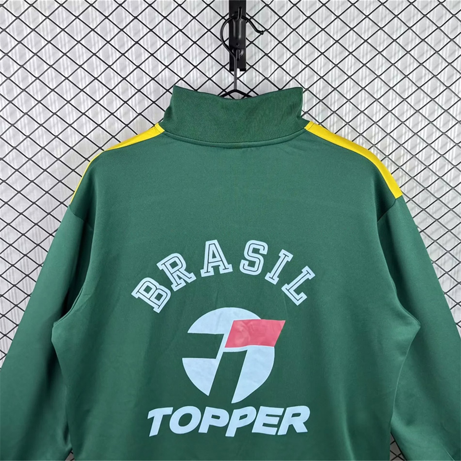 Retro Brazil 1982 Green With Yellow Band Windbreaker Jacket - UnitedFutballJersey