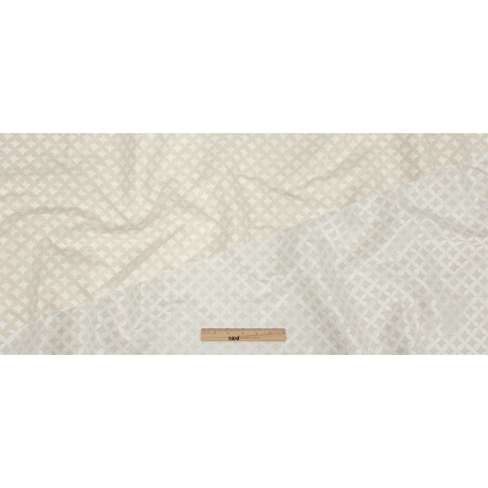 Ivory Quatrefoil Blended Polyester Jacquard - Joann Fabrics