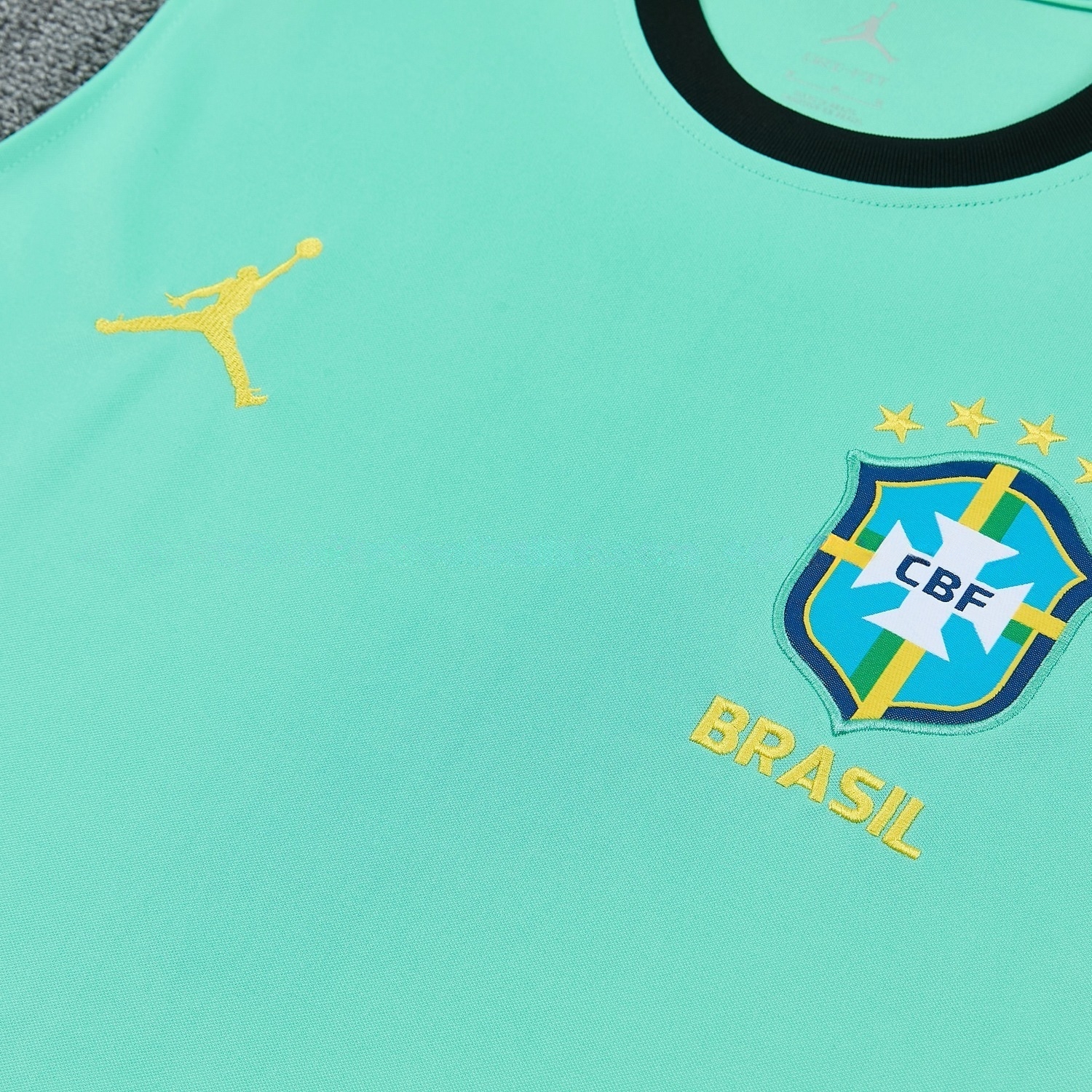 Brazil 2026 Vest Training Set - Green Vest and Dark Green Shorts - UnitedFutballJersey