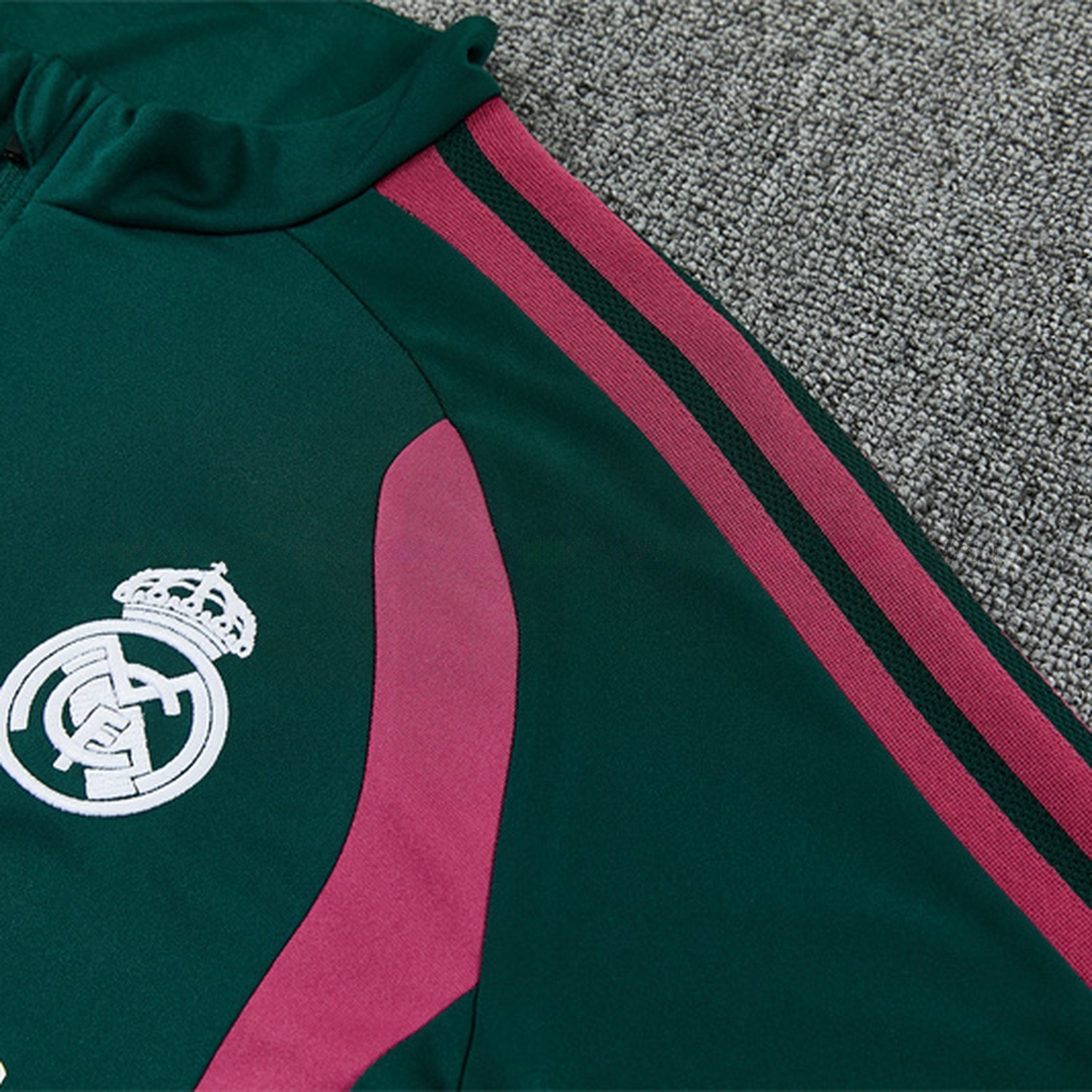 Real Madrid 26-27 Long Sleeve Training Set - Dark Green Top & Dark Green Pants - UnitedFutballJersey