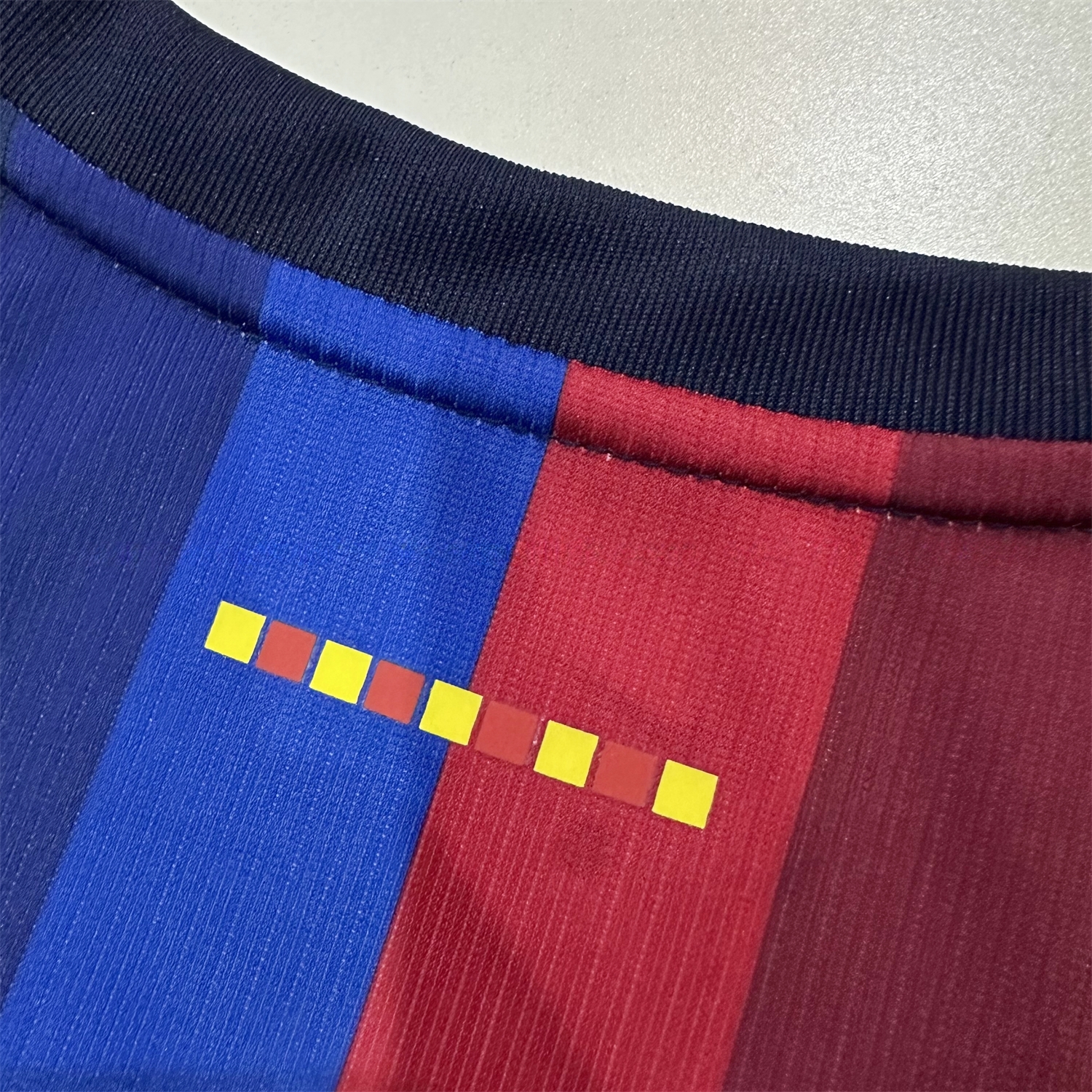 Barcelona 26-27 Home Jersey - Fans Version - UnitedFutballJersey