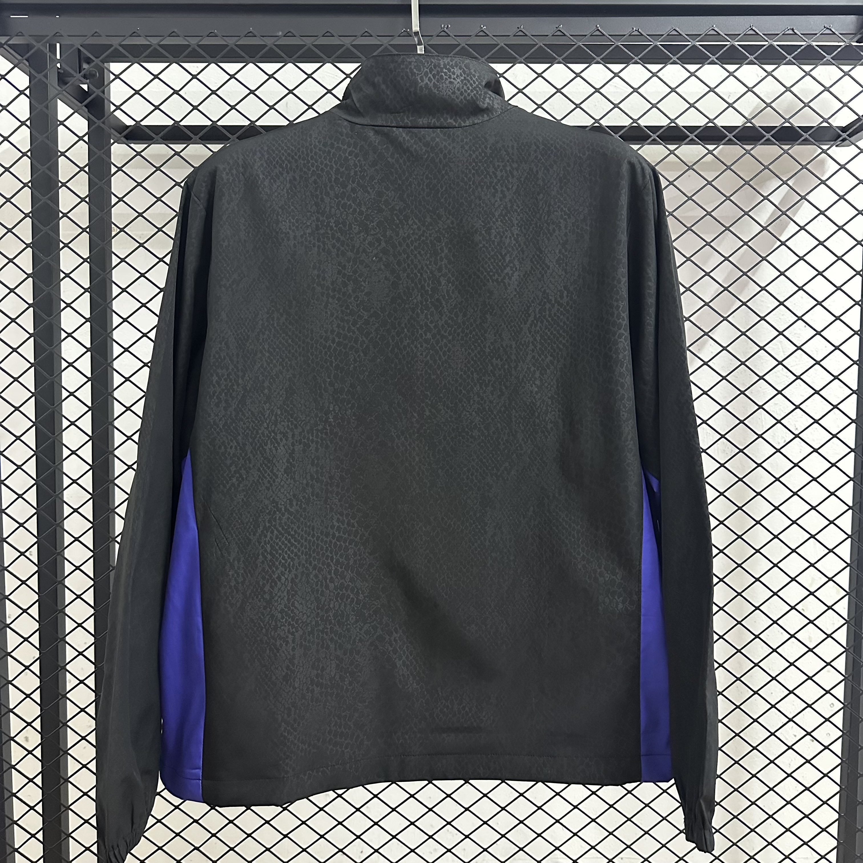 2025/2026 Barcelona Kobe co-branded snake print windbreaker Jersey 1:1 Thai Quality