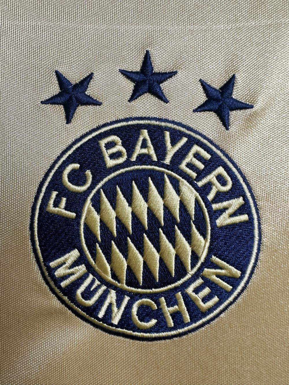 2003/2004 Retro Bayern Munich Away Football Jersey 1:1 Thai Quality
