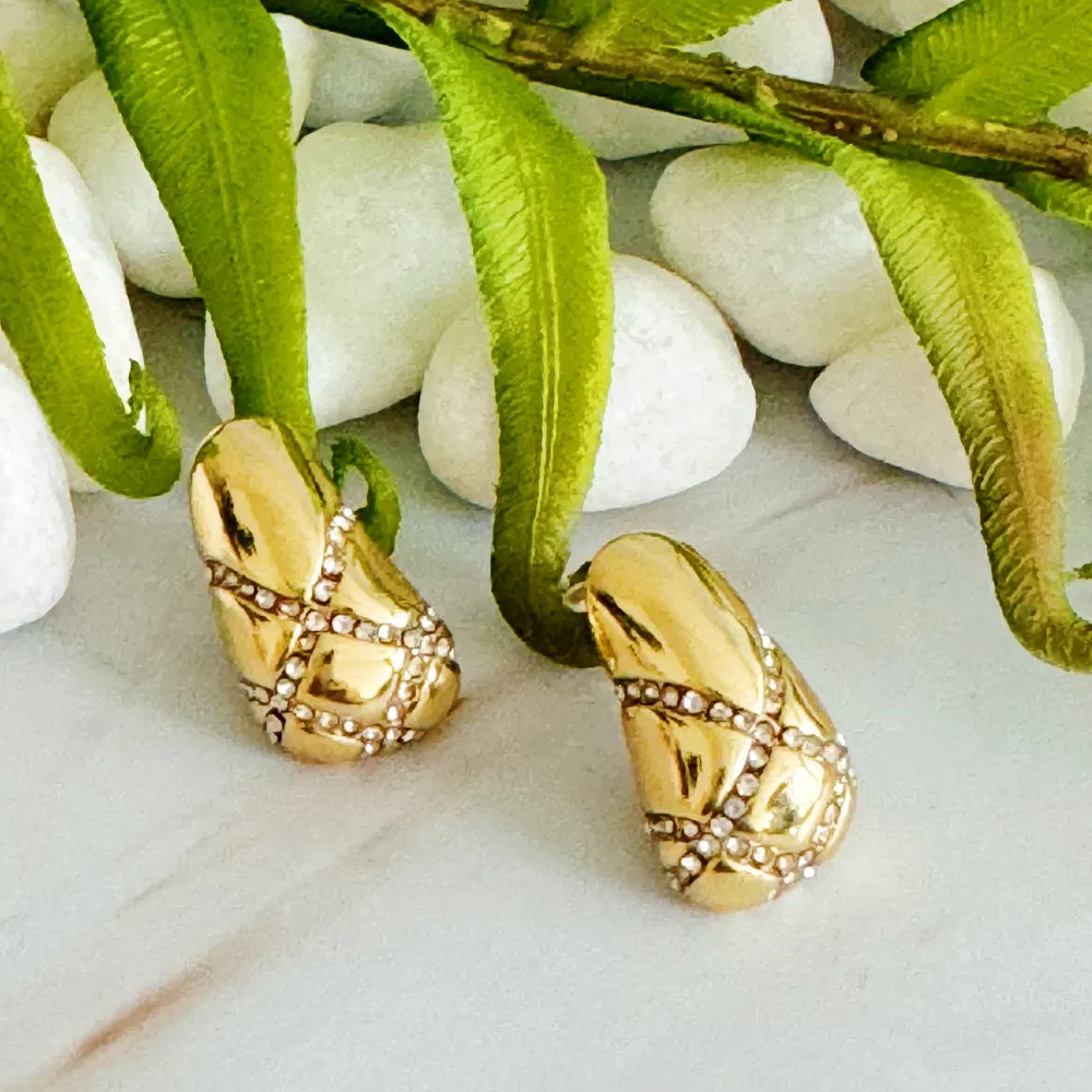 Pattern Pave Teardrop Stud Earrings - Grocery