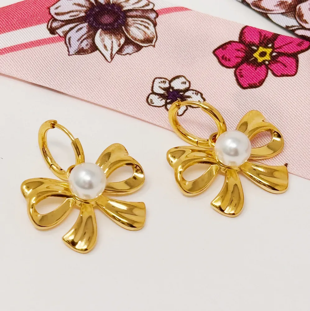 Perfect Bow And Pearl Earrings - Grocery