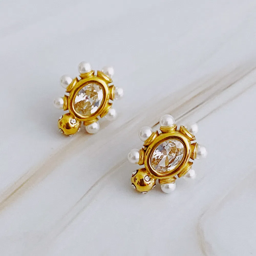 Glam On The Yacht Stud Earrings - Grocery
