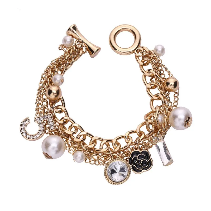 Model Room Cloakroom Bracelet Ornament - Grocery