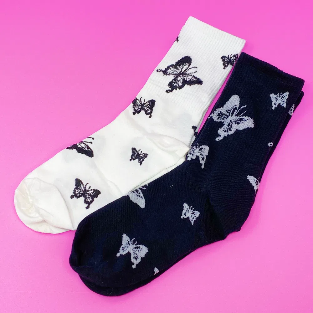 Butterfly In The Air Socks Set - Grocery
