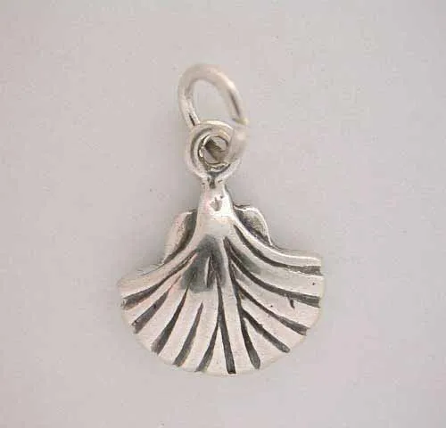 Silver SEA SHELL CHARM Clam Pretty* - Grocery