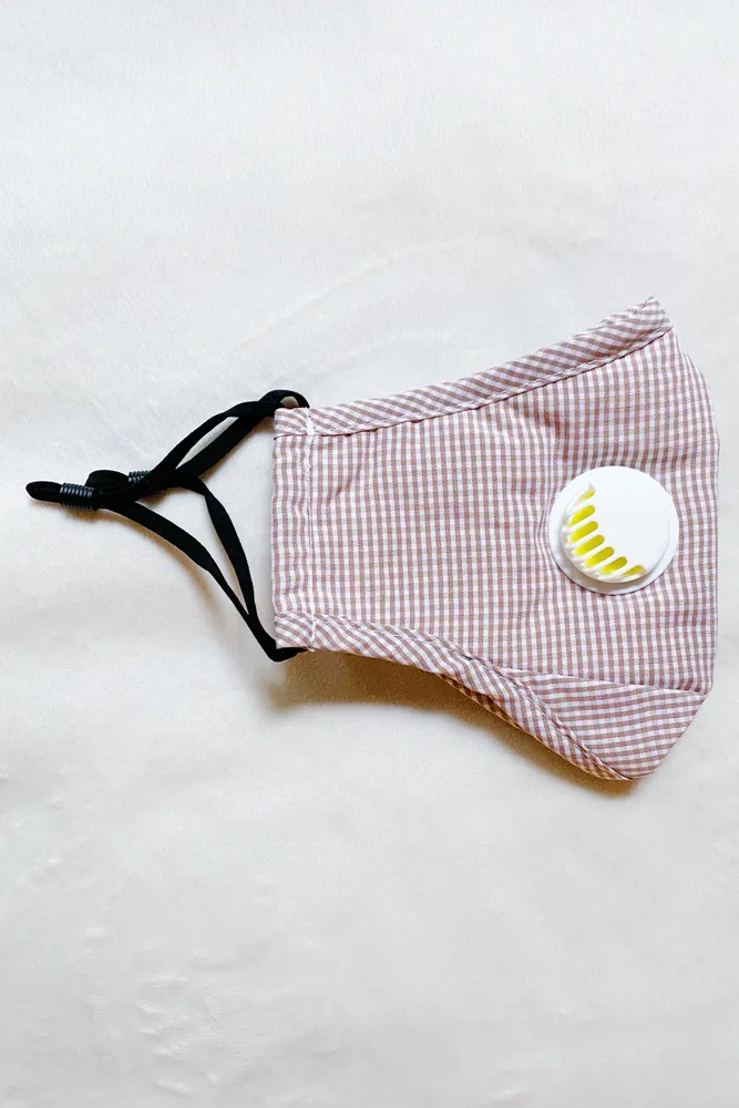 Gingham Fabric Mask in Beige - Grocery
