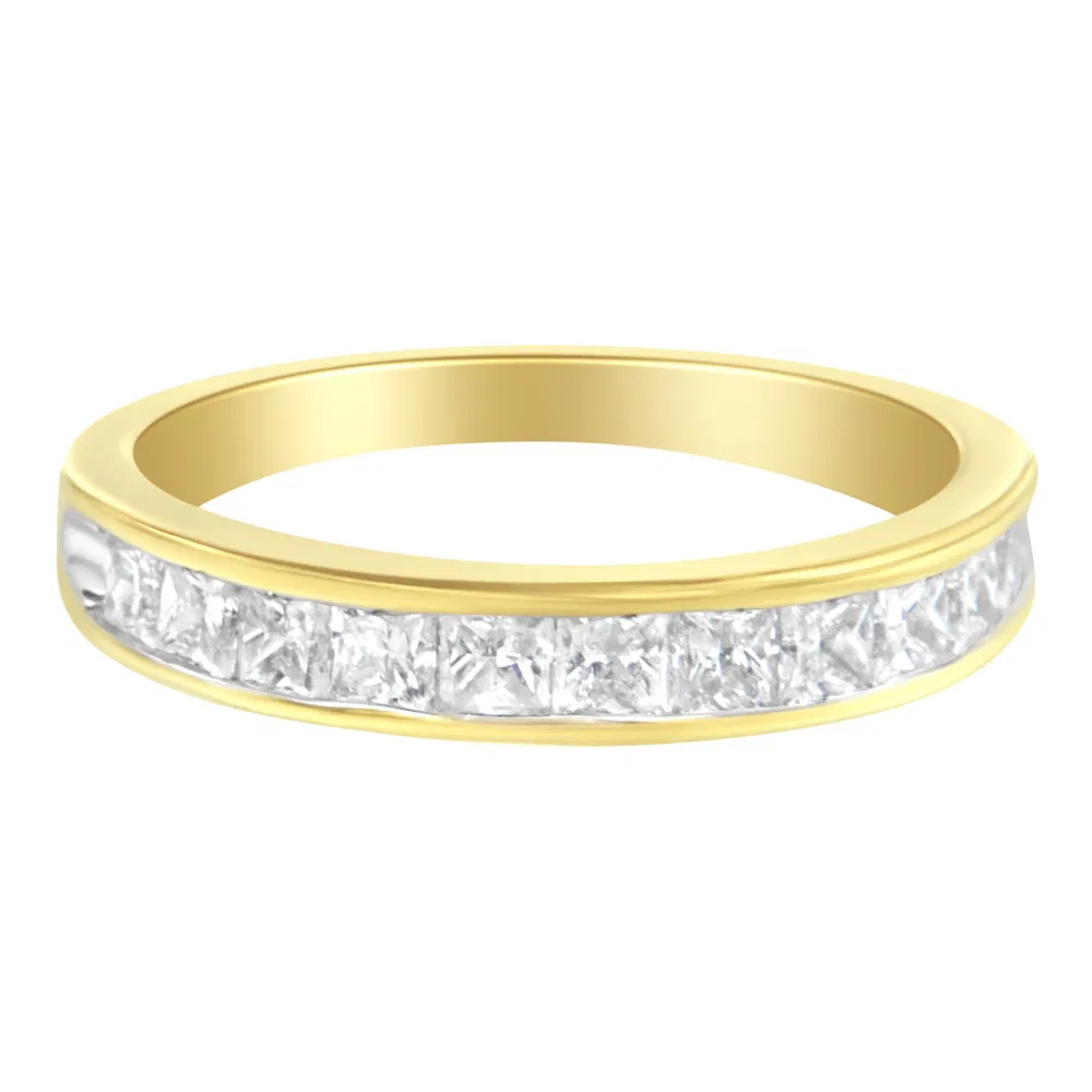 Women's 18K White Gold Princess Cut Diamond Band Ring (1 cttw, G-H Color, SI1-SI2 Clarity) - Grocery