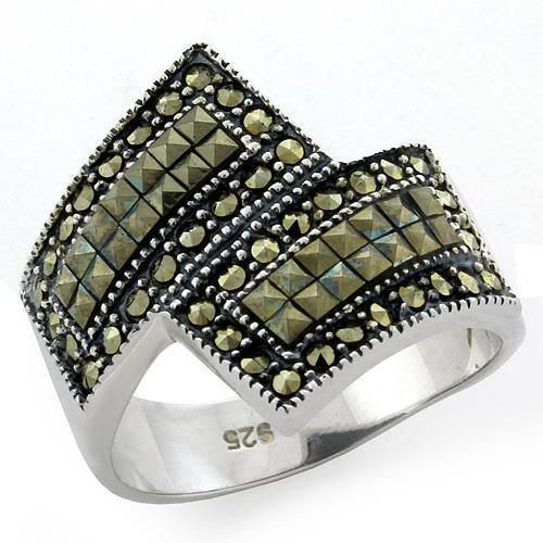 LOAS1100 - Antique Tone 925 Sterling Silver Ring with Semi-Precious Marcasite in Jet - Grocery