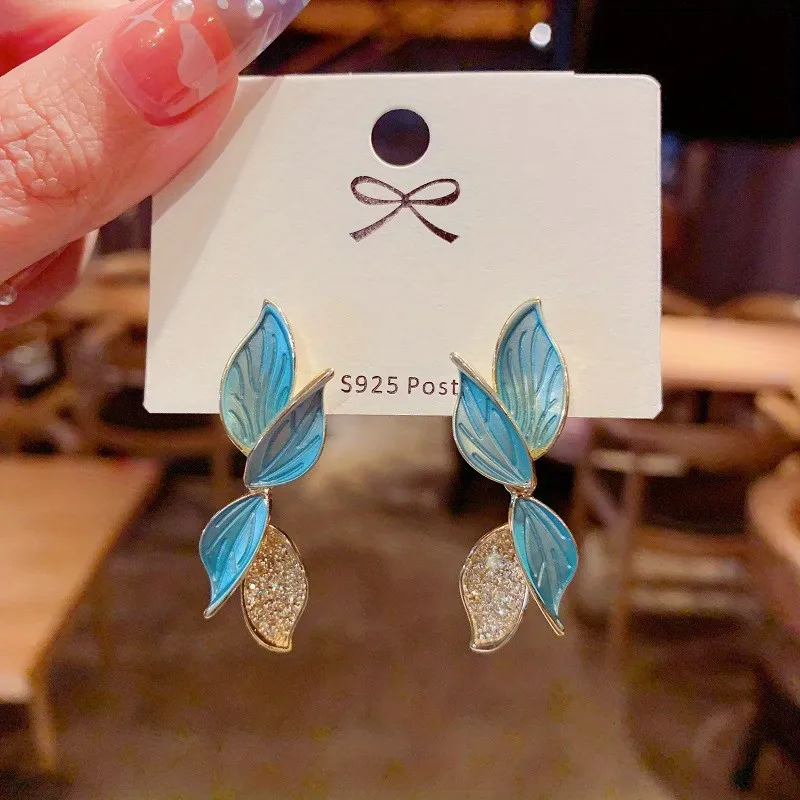 2023 New Trendy Fashion Temperament Niche Design Sense Leaf Earrings Women's High-end Sense Earrings Fall And Winter Ear Jewelry - Grocery