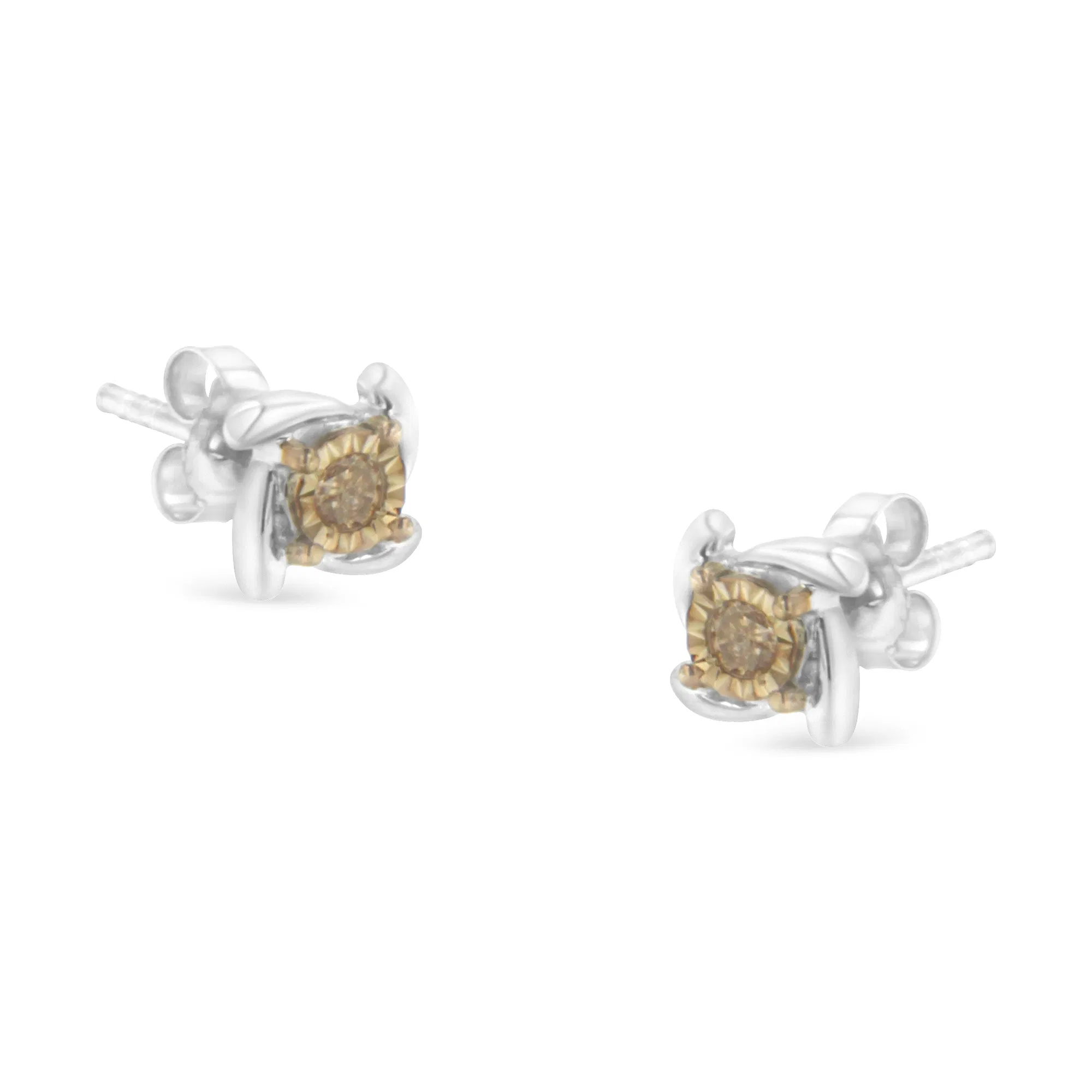 Two-Toned Sterling-Silver Diamond Stud Earring (0.10 cttw, Champagne Color, I2-I3 Clarity) - Grocery