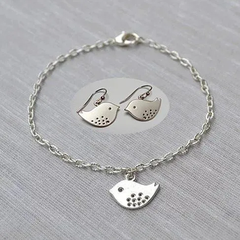 Set of Spring has Sprung Bracelet and Earrings - Grocery