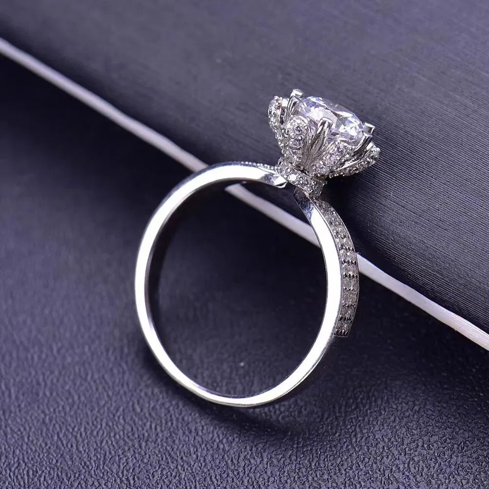 Ladies Fashion Moissanite Ice Queen Ring - Grocery