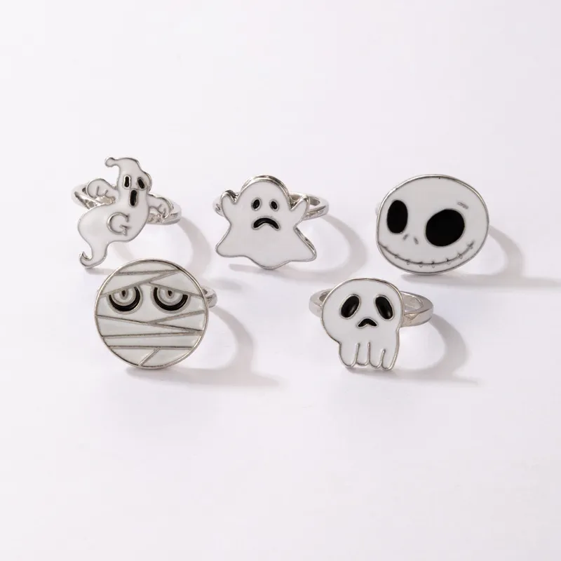 Personalized Halloween Skull And Crossbones Ghost Face Ring - Grocery