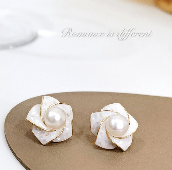 925 Silver Stud Earrings Camellia Drop Oil Crushed Shells Earrings Pearl Flowers - Grocery
