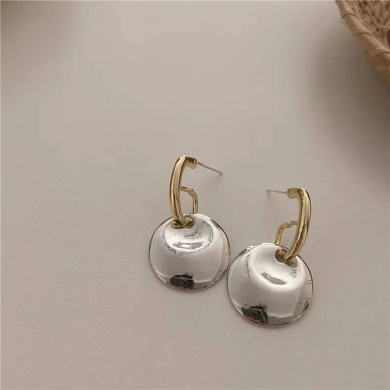 Retro Contrast Hoop Stud Earrings Creative Two-color - Grocery
