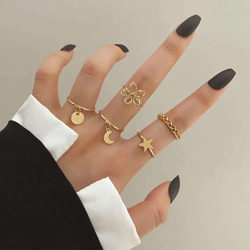 Five-pointed Star Round Flower Ring - Grocery