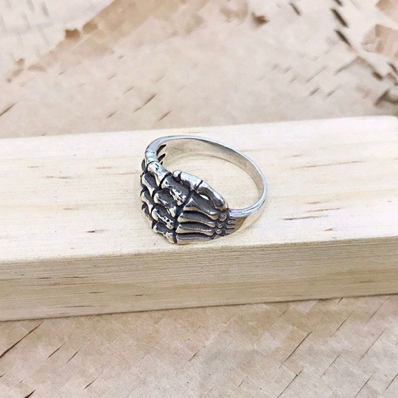 Sterling Silver European And American Skull Ghost Claw Ring - Grocery