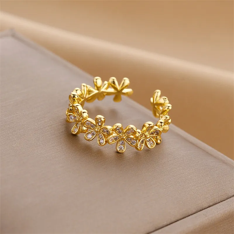 Cold Wind Japanese Light Luxury Net Red Element Circle Hand Jewelry - Grocery