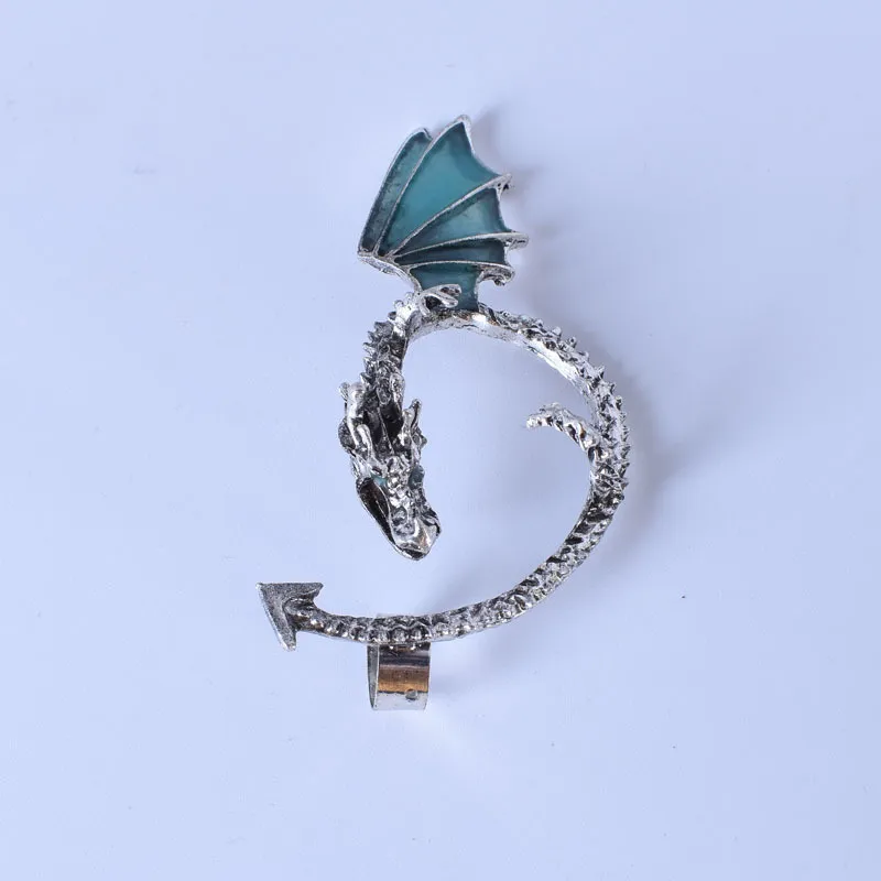 Men's Luminous Pearl Dragon Ear Hook - Grocery