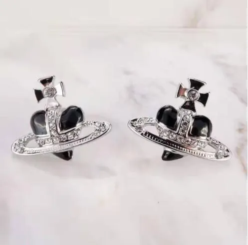 Europe And The West Queen Mother Vivian Heart Drill Saturn Water Drill Ear Accessories - Grocery
