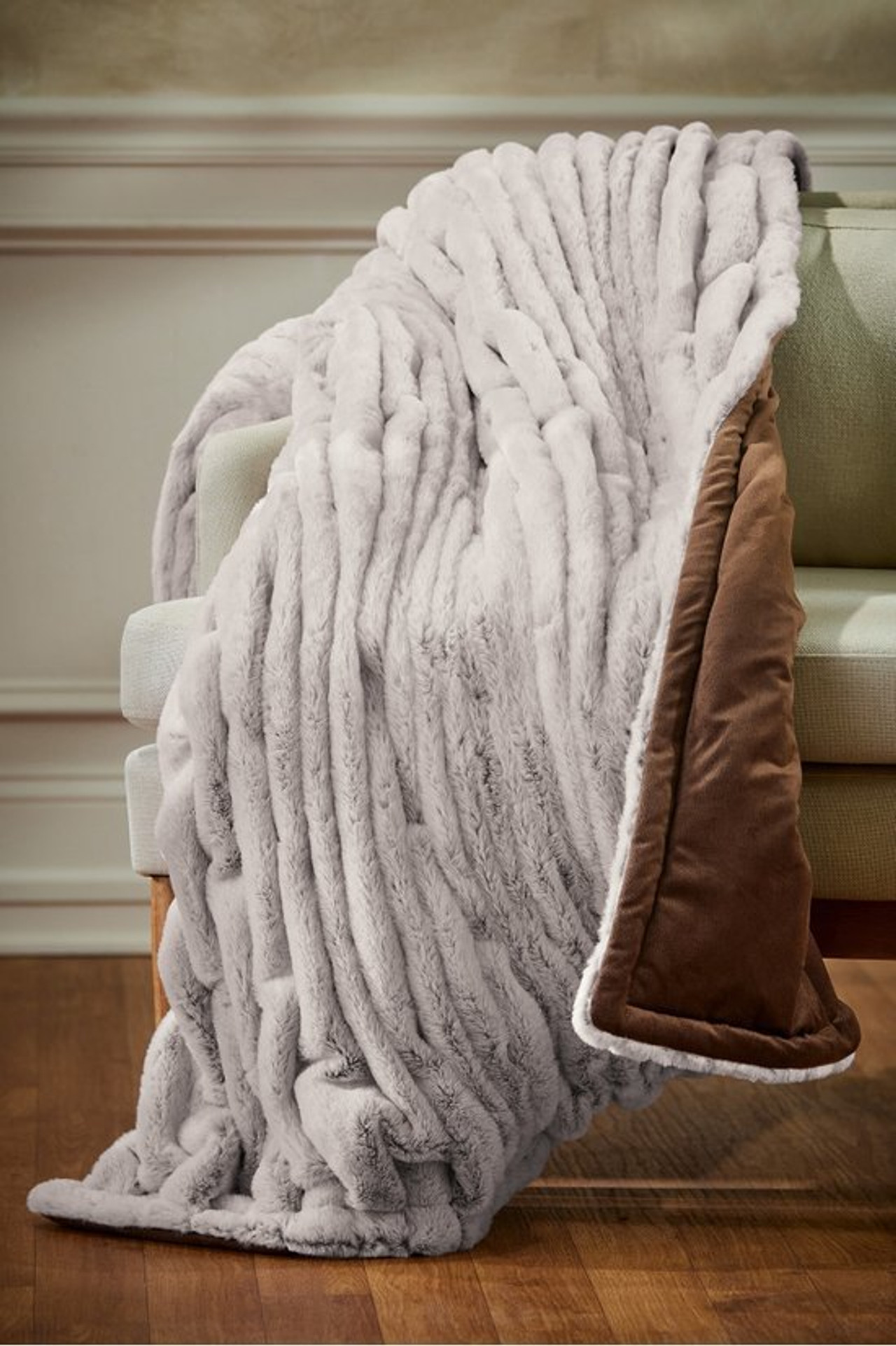 La Parisienne Faux Fur Throw - Soft Surroundings Outlet