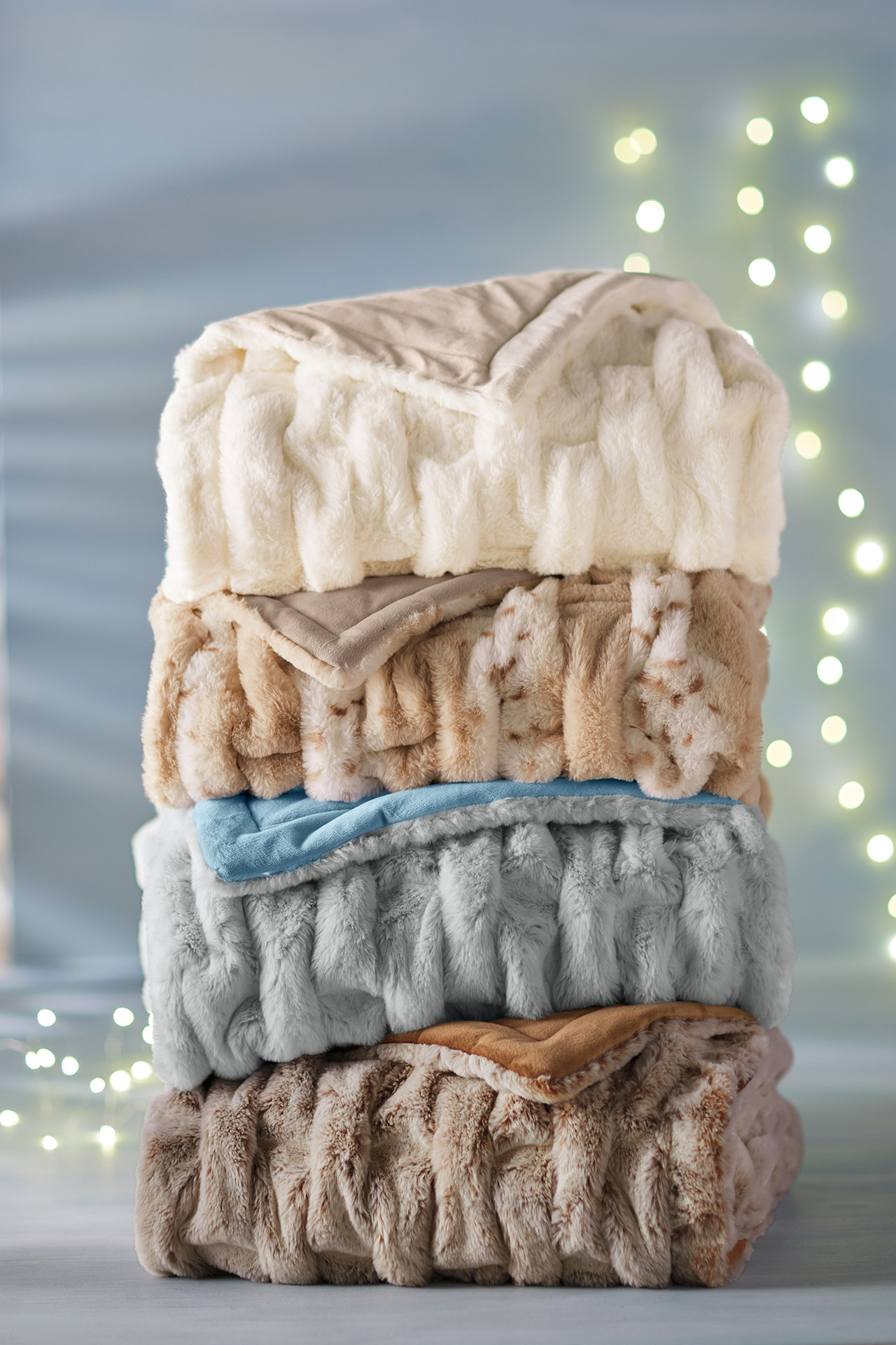 La Parisienne Faux Fur Throw - Soft Surroundings Outlet