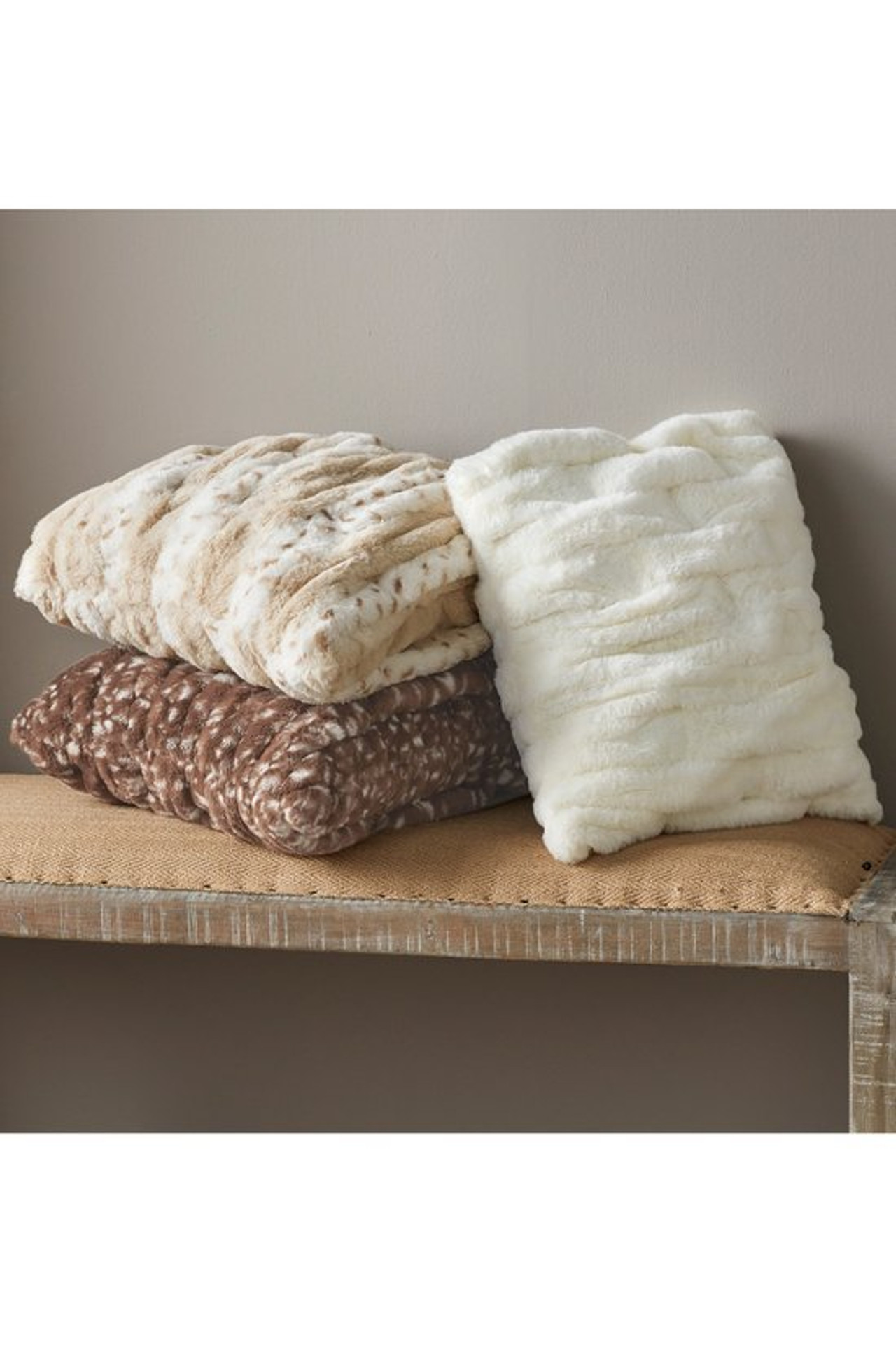 La Parisienne Faux Fur Pillow - Soft Surroundings Outlet