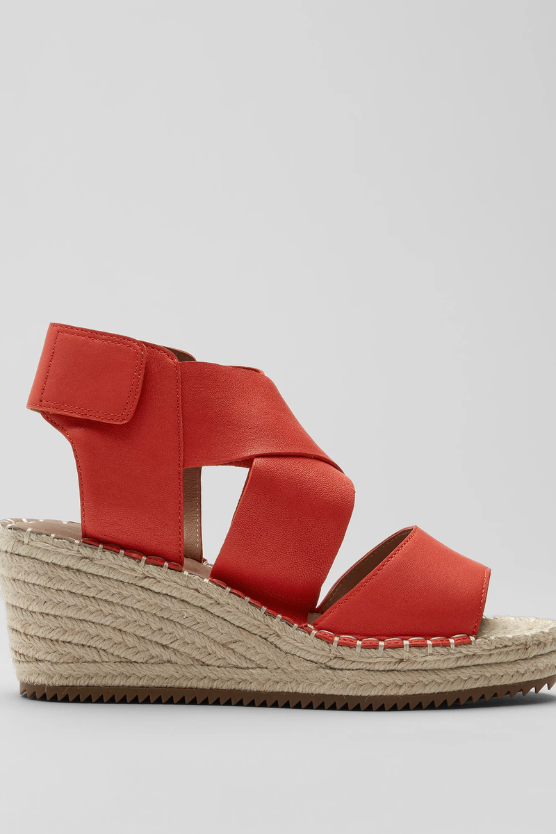 Duet Tumbled Leather Sandal - Eileen Fisher Outlet
