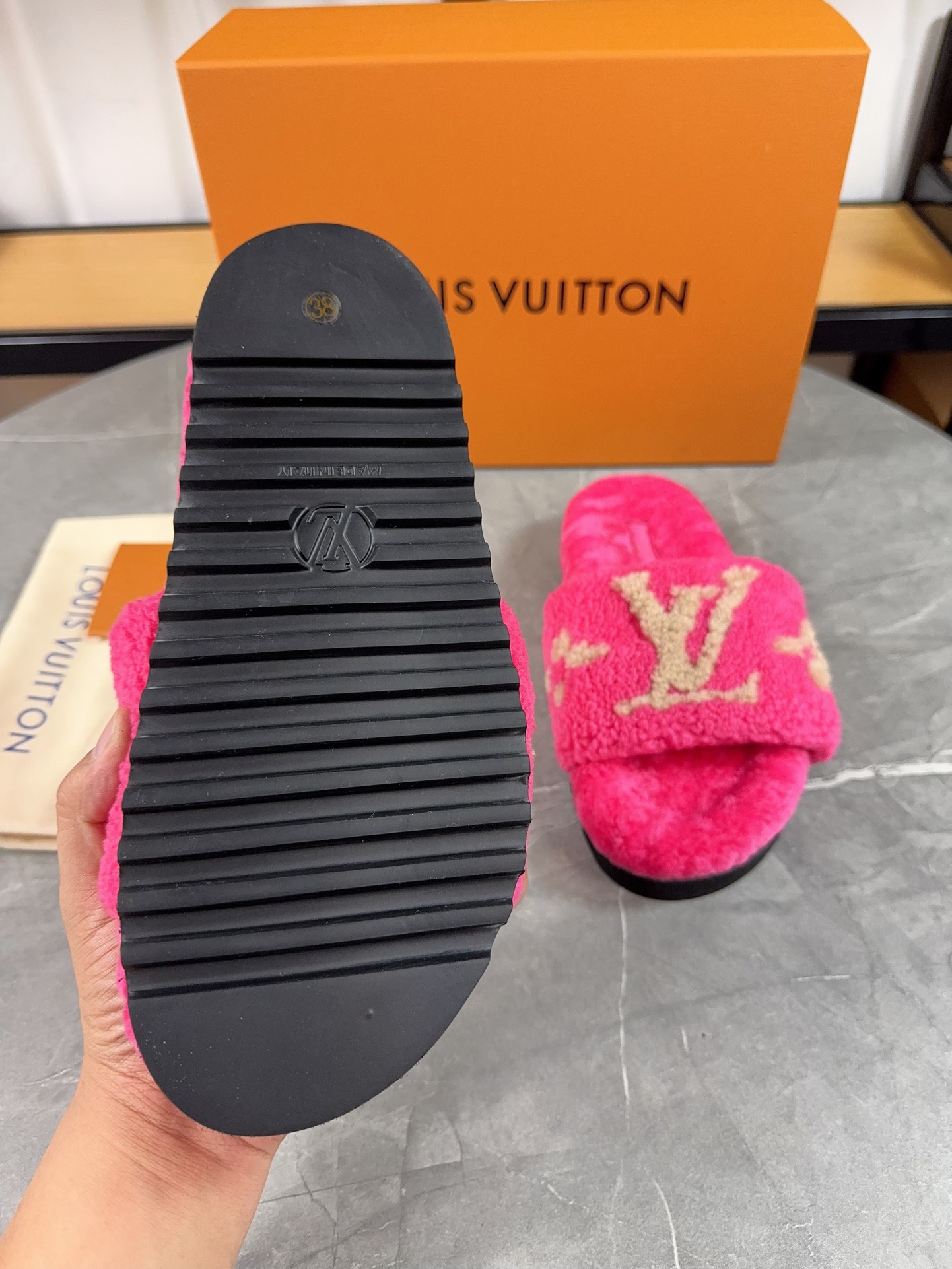 LV Woolen Slippers