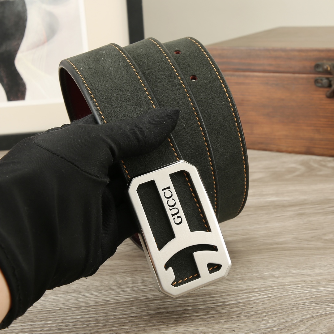 GUCCI  Leather Luxury Belt