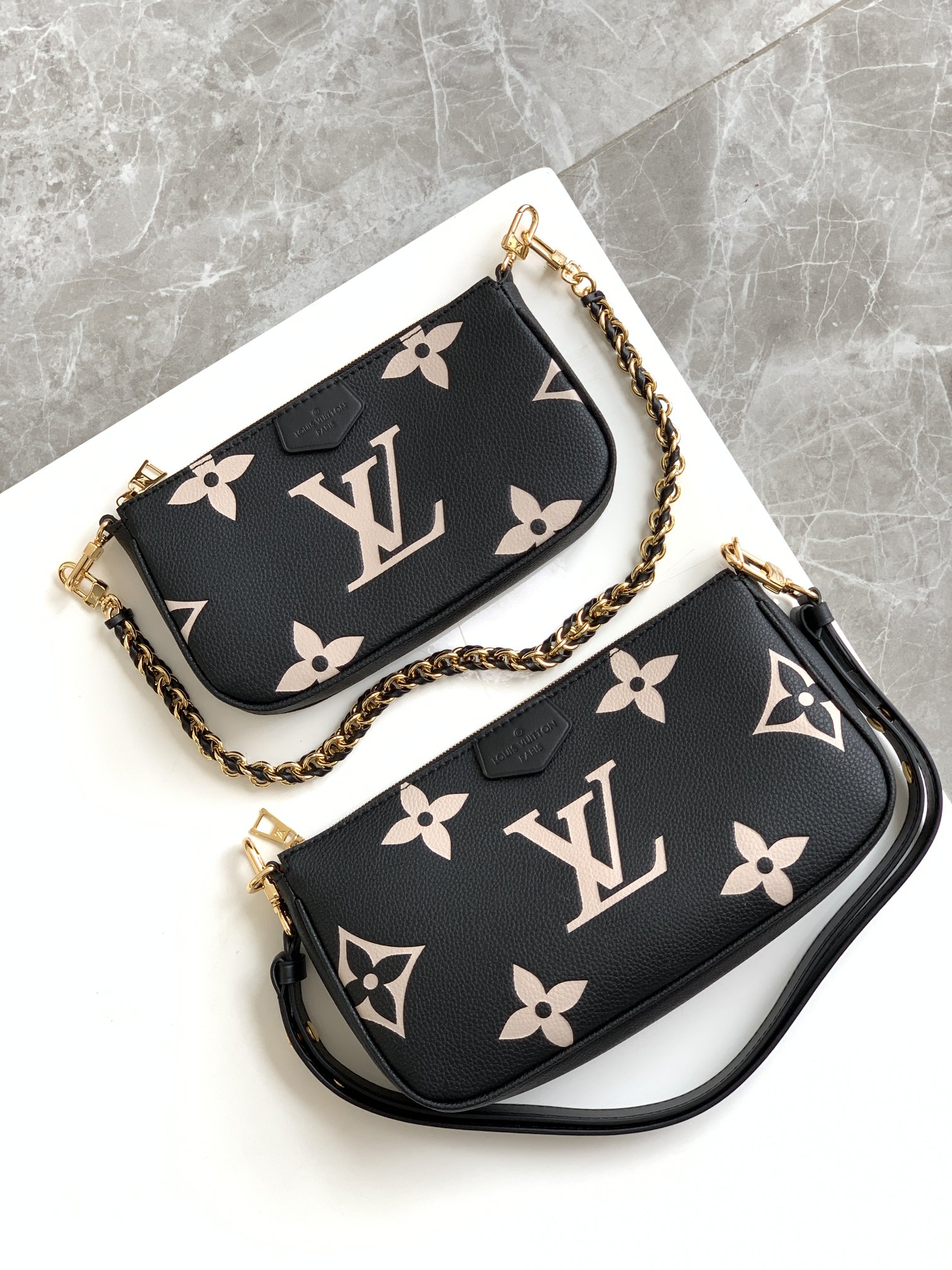 Louis Vuitton Classic Vintage-Inspired Crossbody/Shoulder Bag