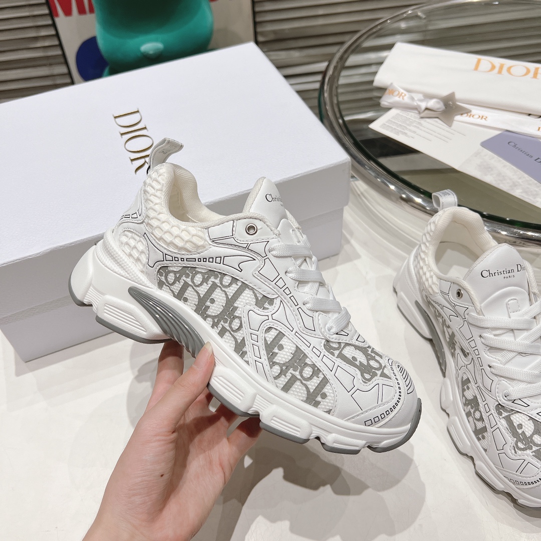 Dior Chrono Sneakers