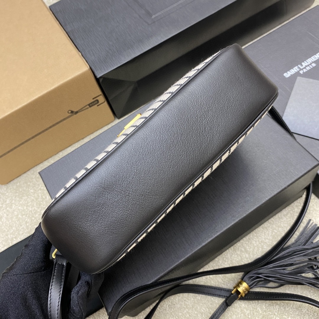 Saint Laurent Classic Leather Unique Crossbody & Shoulder Bag