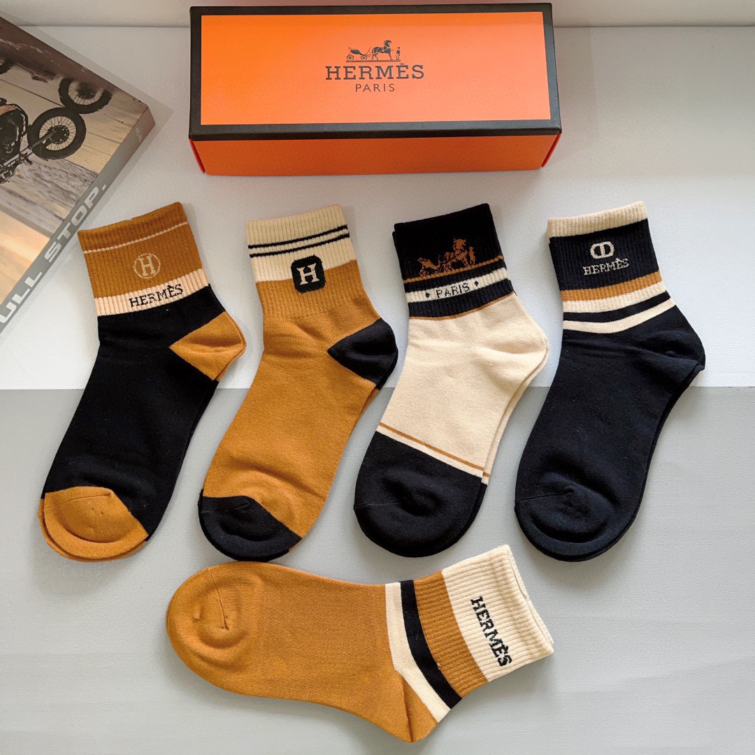 Hermès Mid-Calf Socks