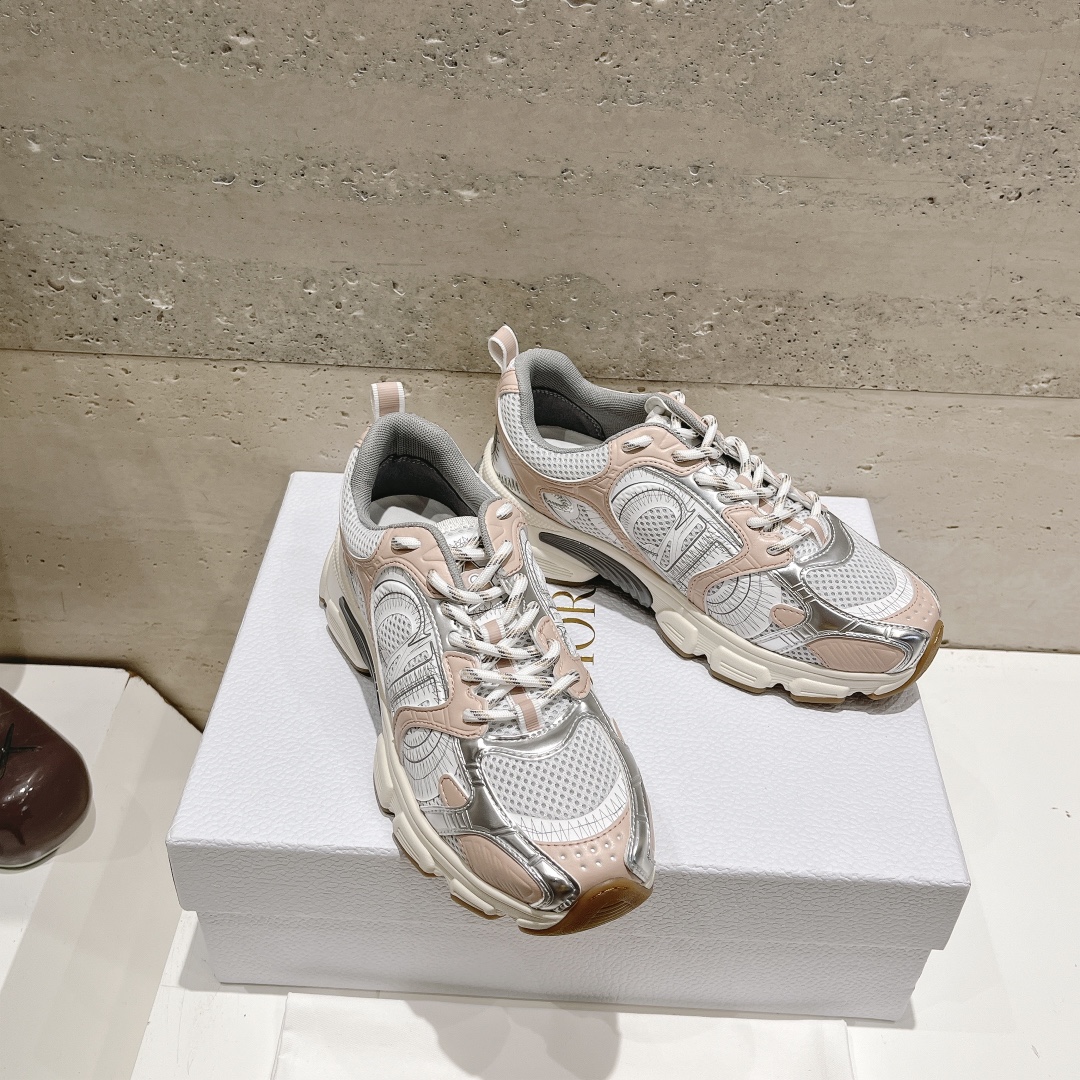 Dior Chrono: The New Casual Running Sneaker