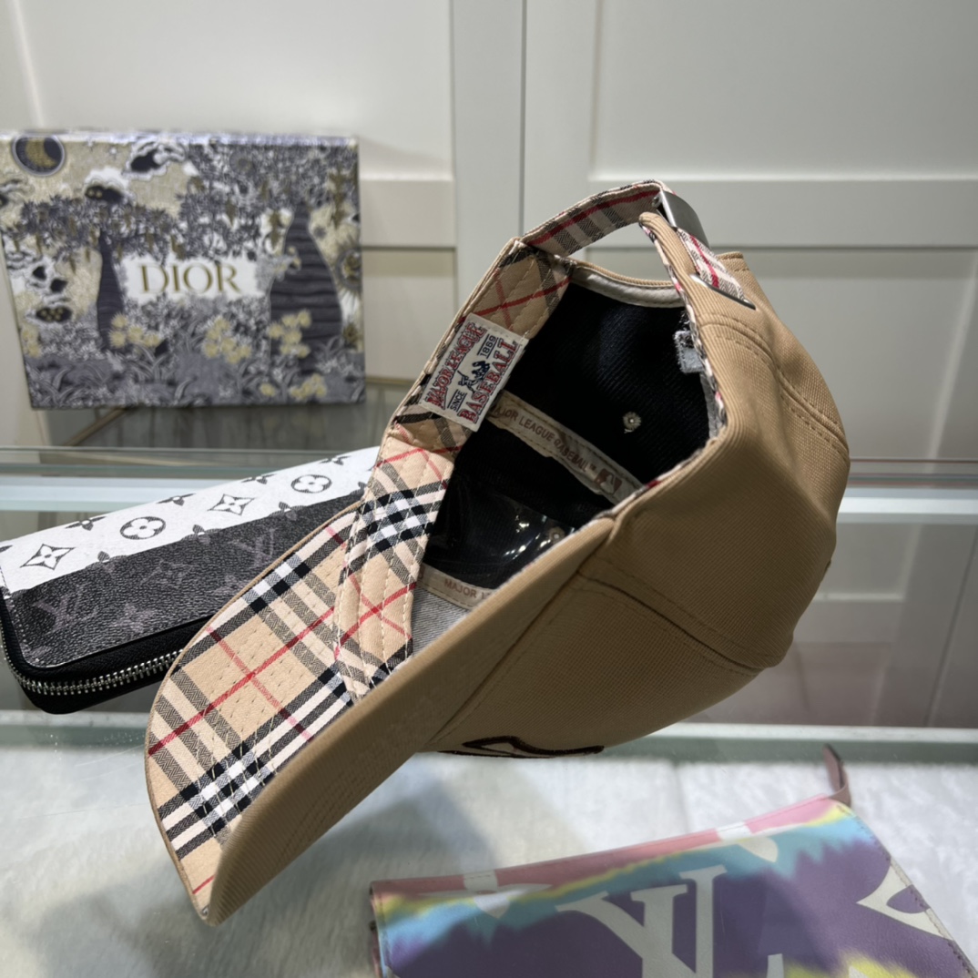 Original big brand luxury goods 1:1 high-end quality top original size copyPeaked cap