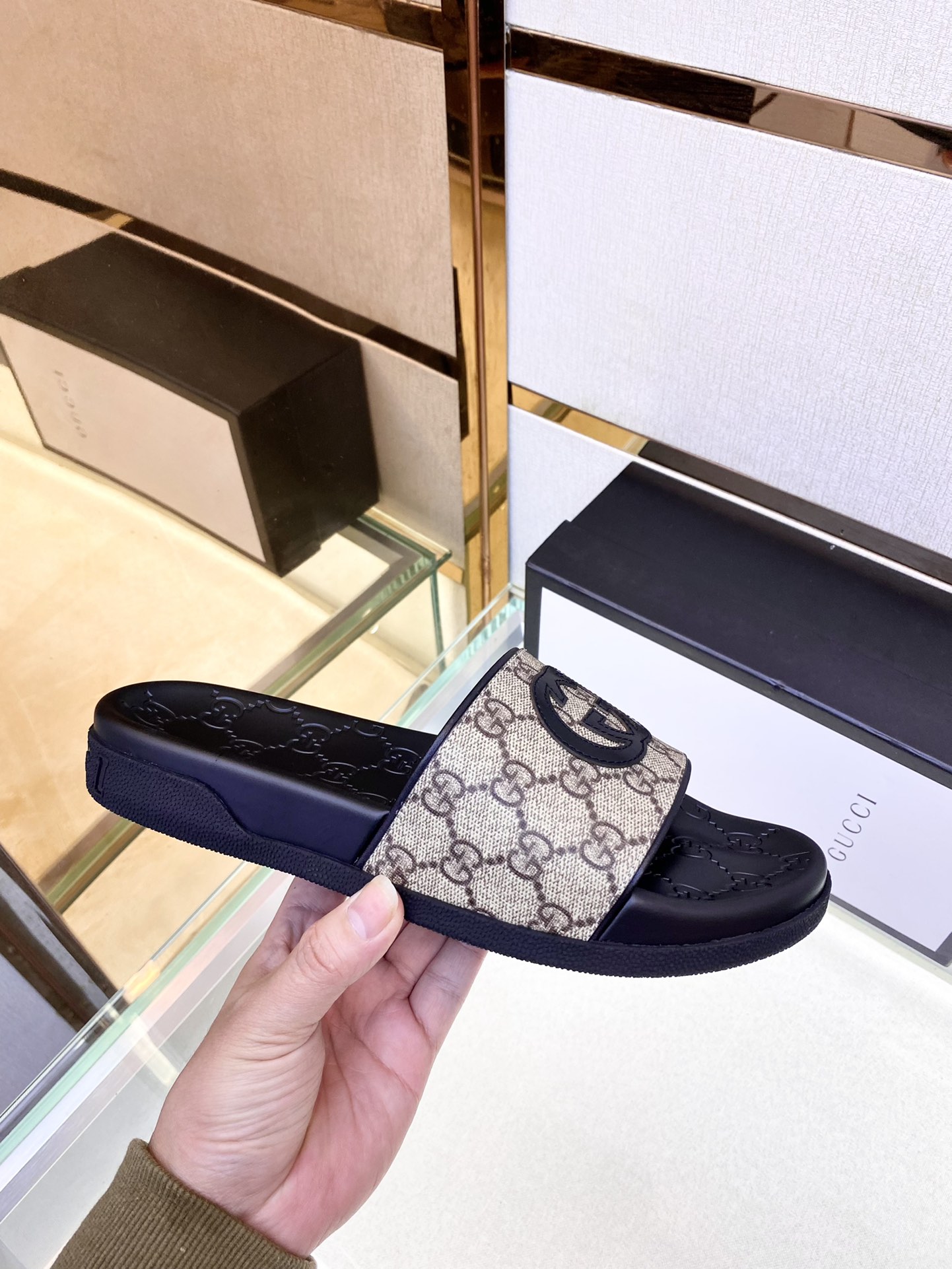 Gucci Vintage Print Flat Slippers