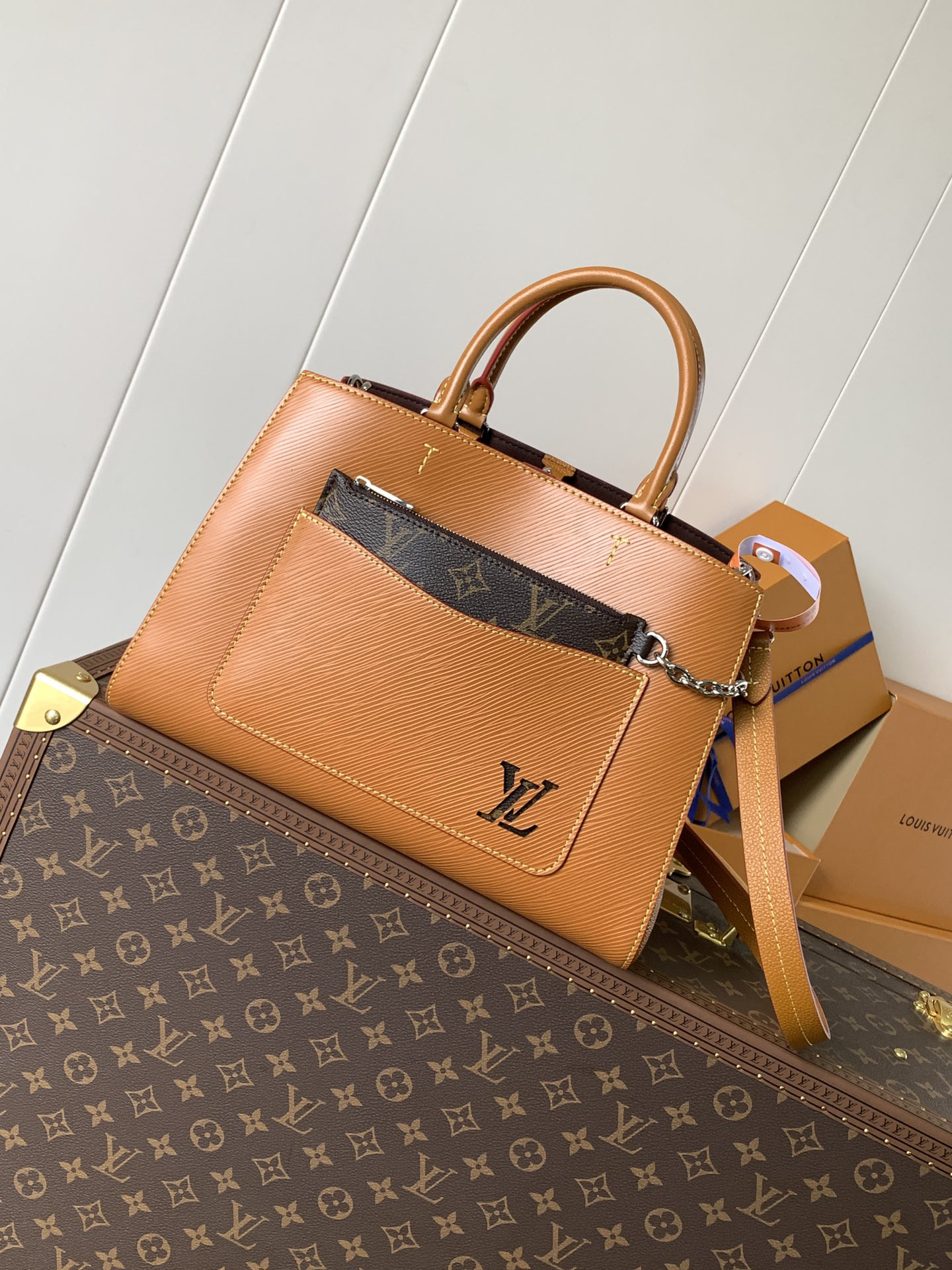 LV Marelle Tote Medium Handbag in Top-Grain Leather