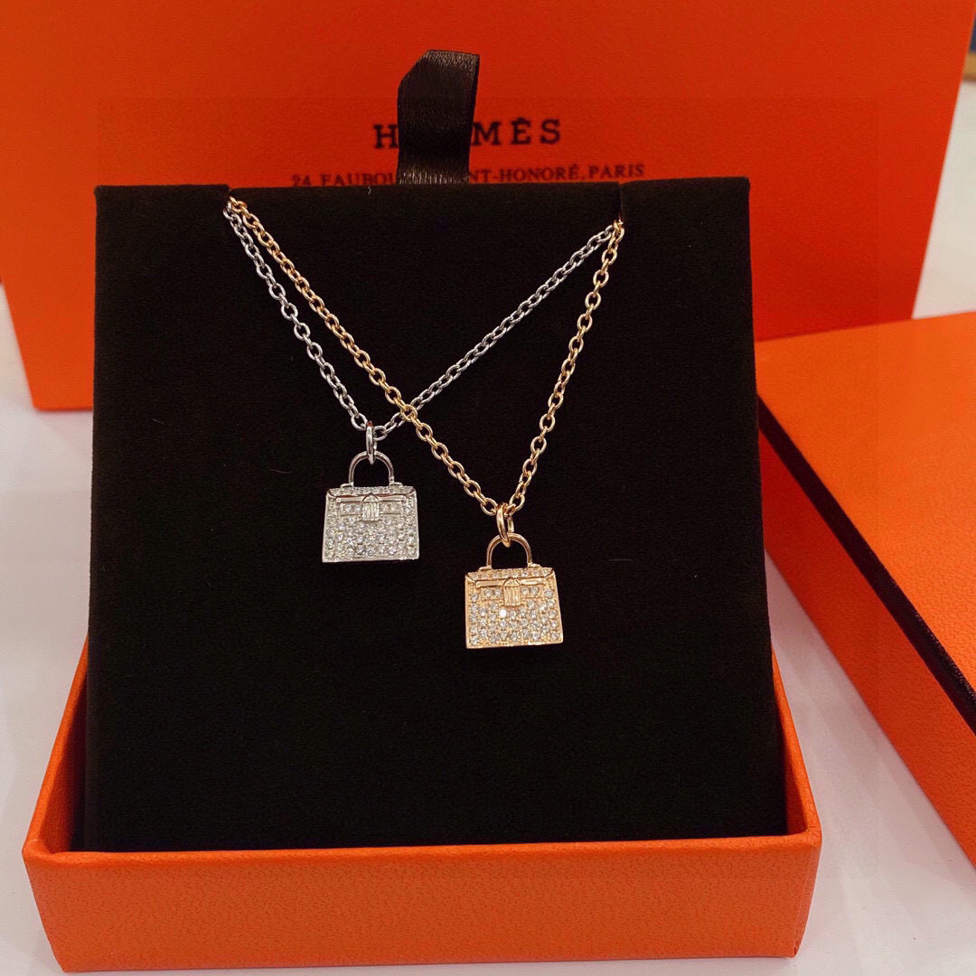 Hermès Kelly Bag Pendant Necklace
