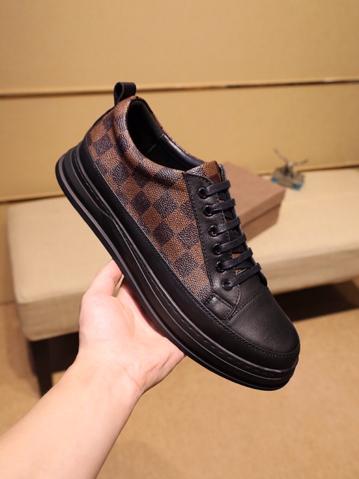 Gucci Vintage Sneakers