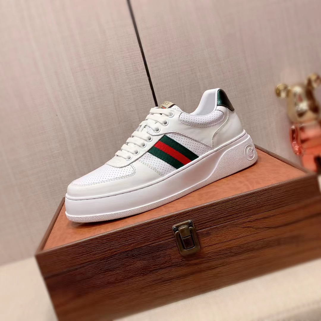 GUCCI Sneakers