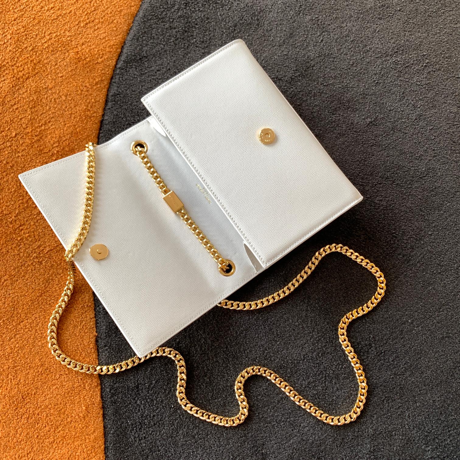 Saint Laurent Classic Chain Shoulder/Crossbody Bag for Women