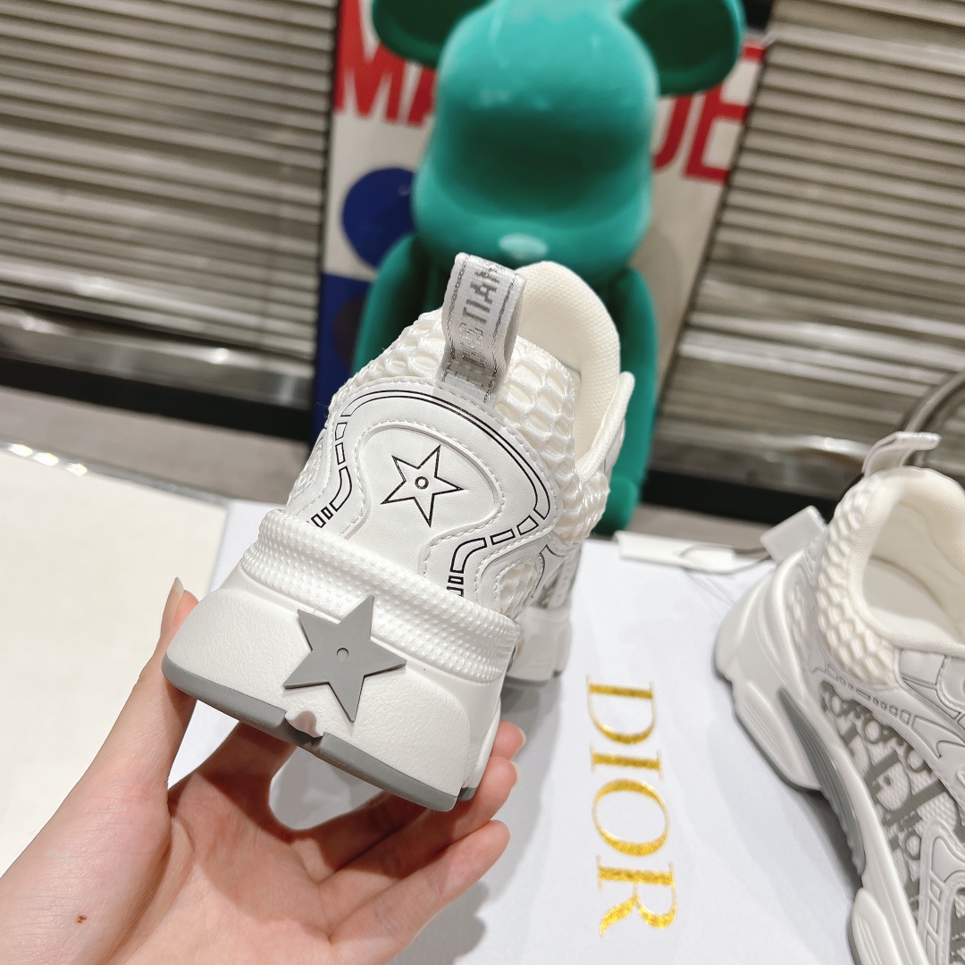 Dior Chrono Sneakers