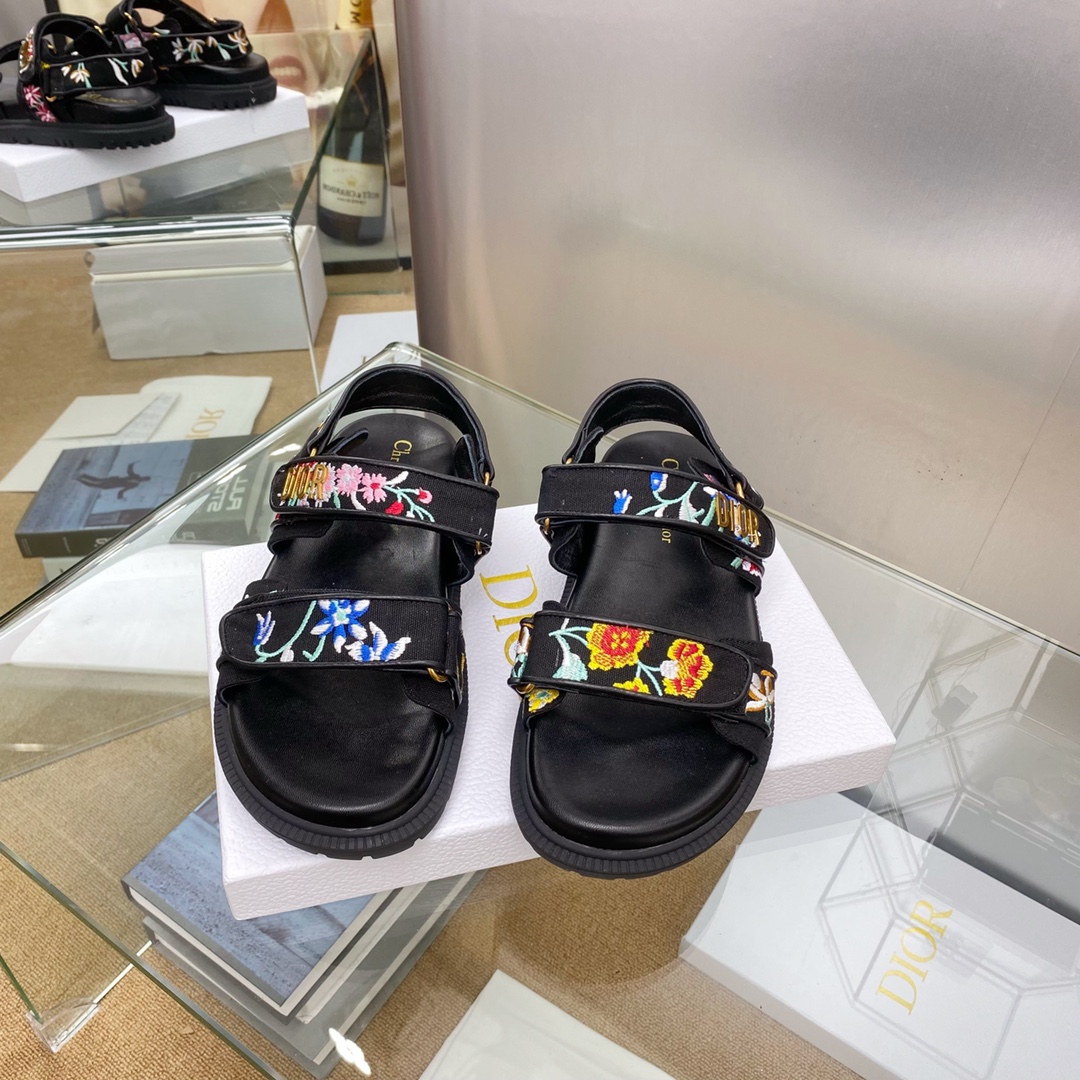 Dior Act Black sandals